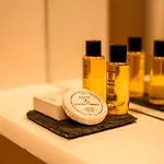 Bed and breakfast Vijecnica 4*
