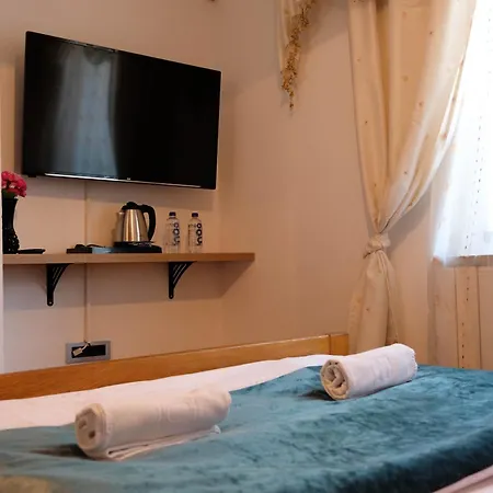 Vijecnica 4*
