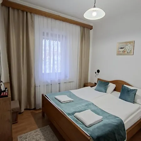 Vijecnica 4* Szarajevó