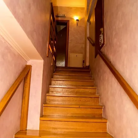 krevet i doručak Vijecnica 4*