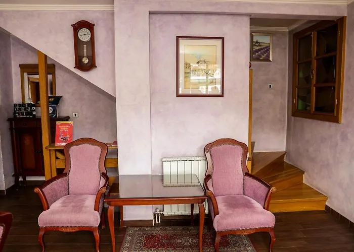 Bed & Breakfast Vijecnica 4*